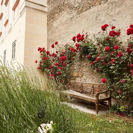 Exklusive Im Schloss Horn