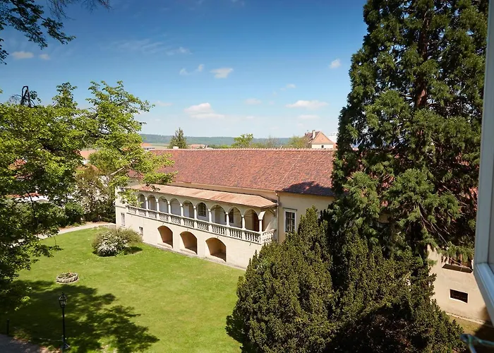 Exklusive Im Schloss Horn